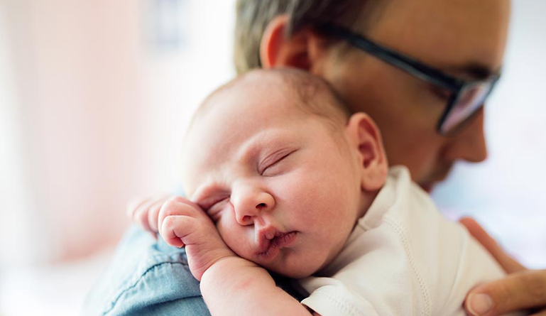 JP Morgan Employee Sues Over Paternity Leave Policy