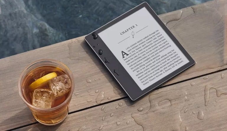 Amazon Releases First Waterproof Kindle