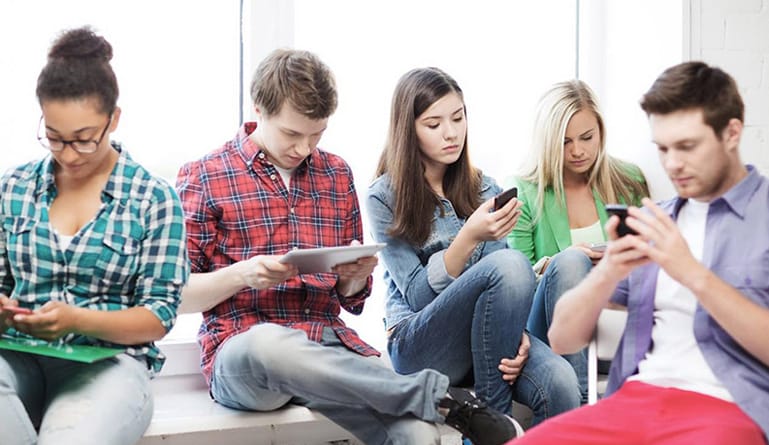 How to Effectively Work with Generation Z