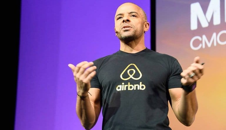 Marketing Chief at Airbnb Moving On to Start Consulting Firm