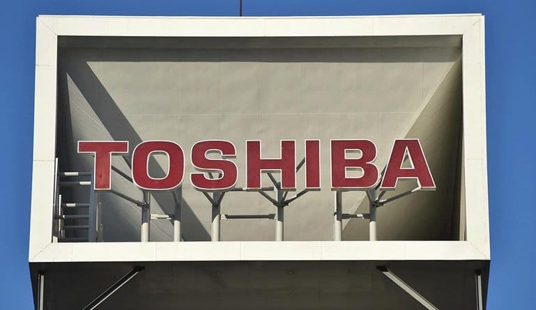 Toshiba May Need to Raise 5.3 Billion to Ward Off Delisting