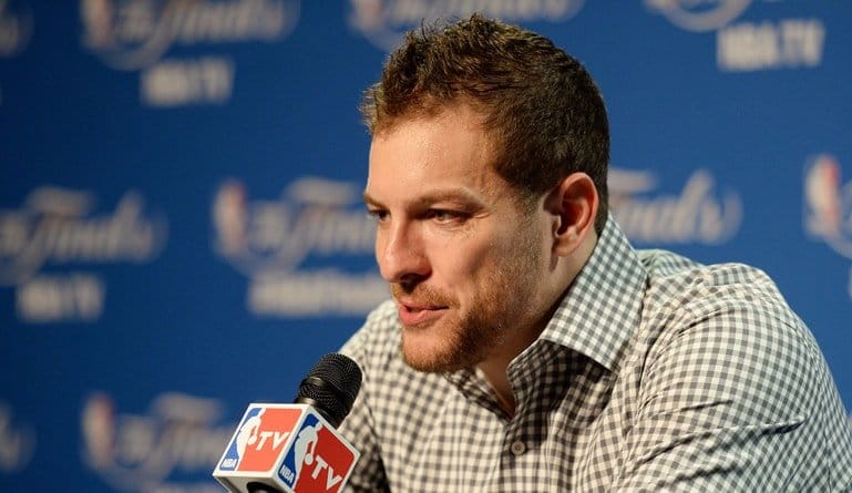 Former Warriors Player David Lee May Soon Join VC Firm Social Capital