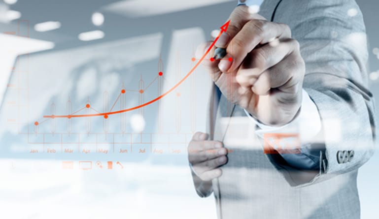 4 Ways Predictive Customer Analytics Helps Finance Industry