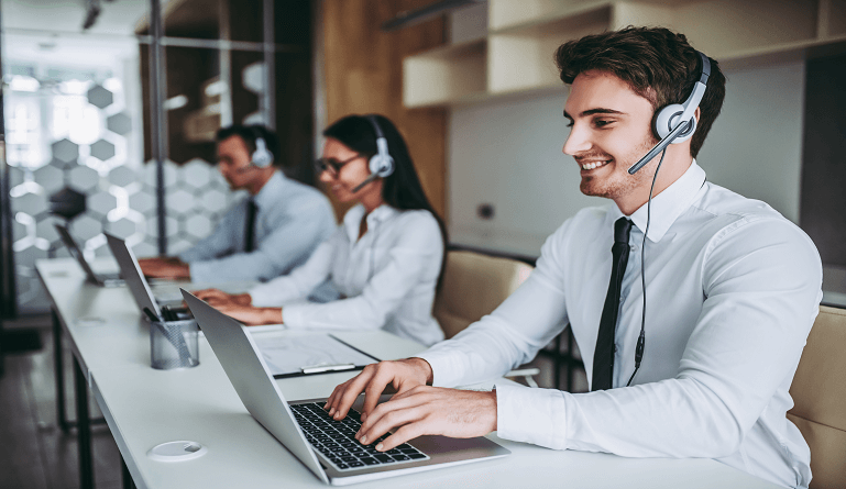 Article gives the Contact Center Trends for 2023